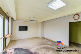 Lokal o pow. 77,30 m.kw. Os. Przyjaźni